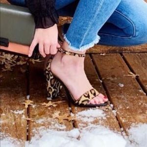 Sam Edelman strapped sandal